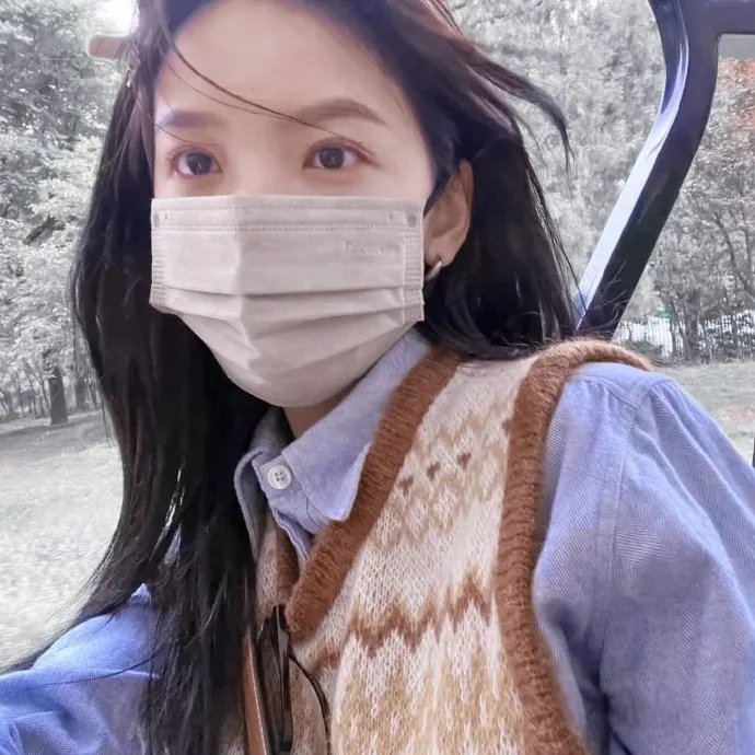 重生黑月光，大小姐她专治不服